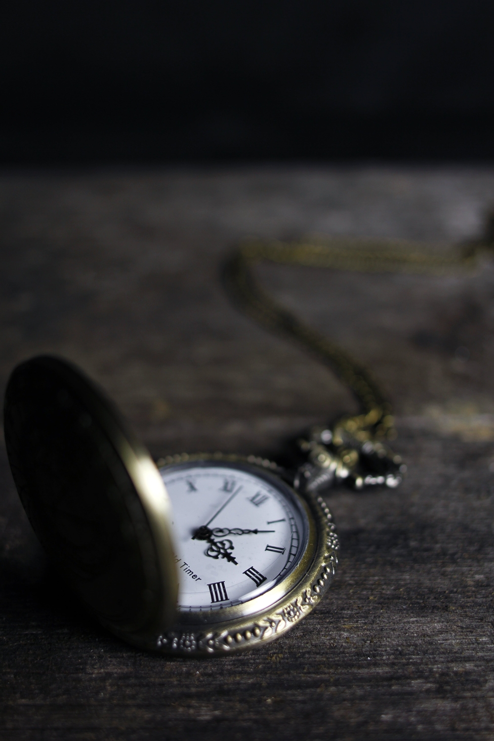 img of Unique Antique Wedding Gifts to Cherish Forever